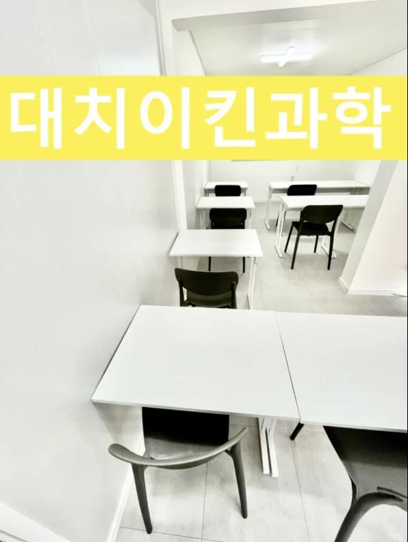 imgCaption0