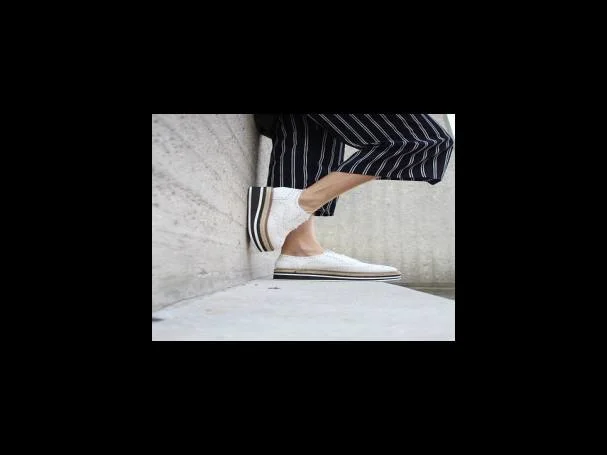 상품들을 하나하나 살펴보면