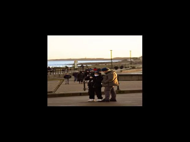 kfc 이겼닭박스 구매 시 한정아이템치킨 1조각 무료